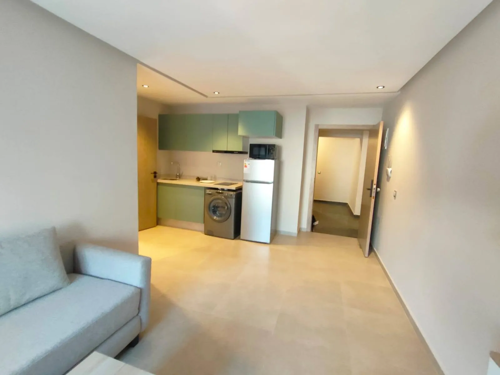 Appartement Fille meublé 45m² Bourgogne 5000 Dh - الدار البيضاء (2)