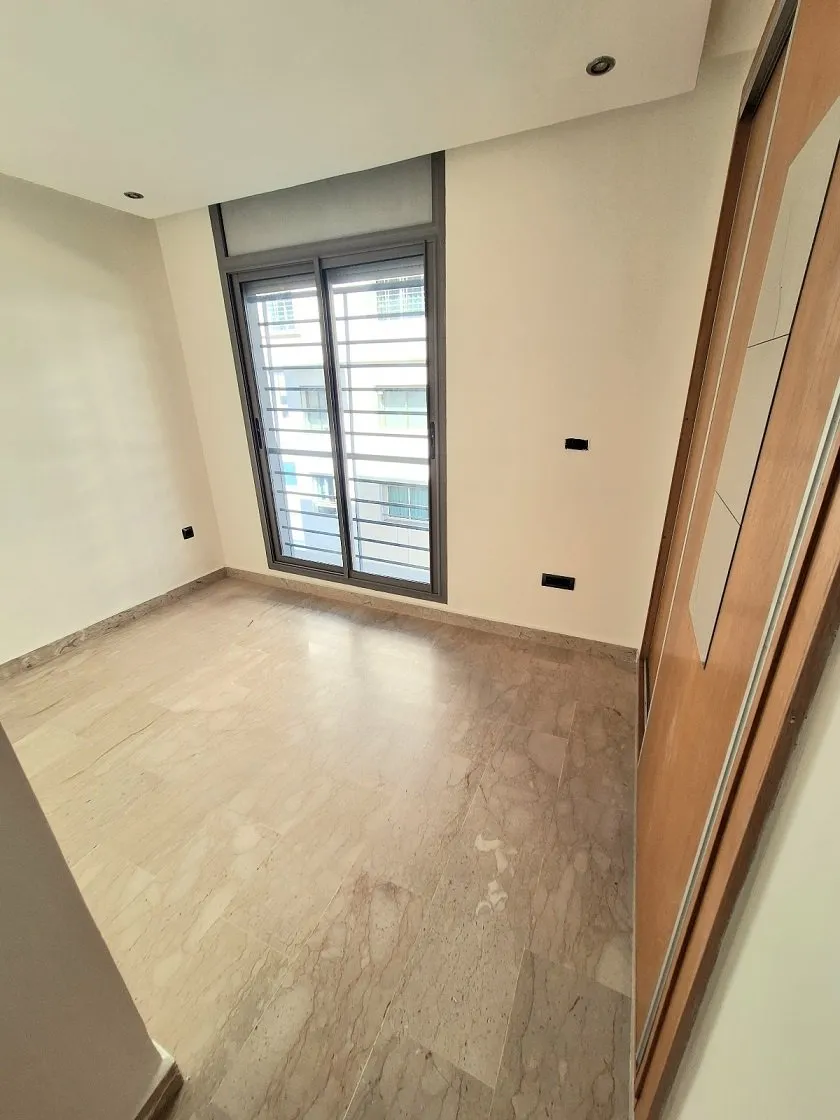 LES PRINCESSES – Joli appartement vide à louer 3 CH - الدار البيضاء (4)