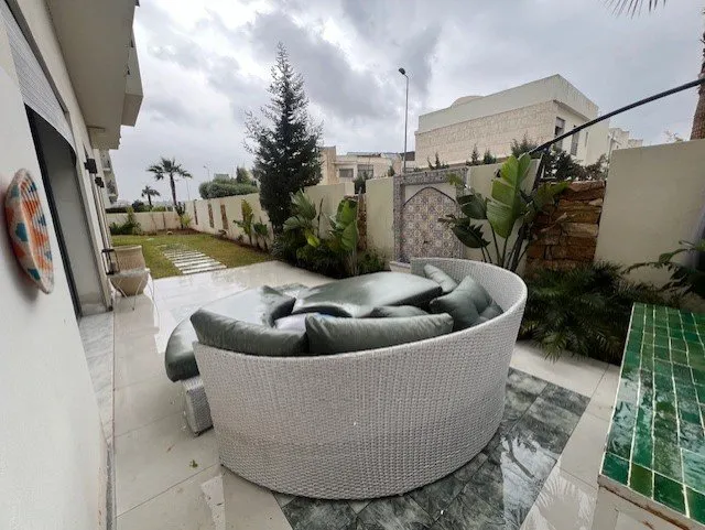 Dar Bouazza – Exceptionnel Rez-de-Jardin en location 3 CH - دار بوعزة (3)