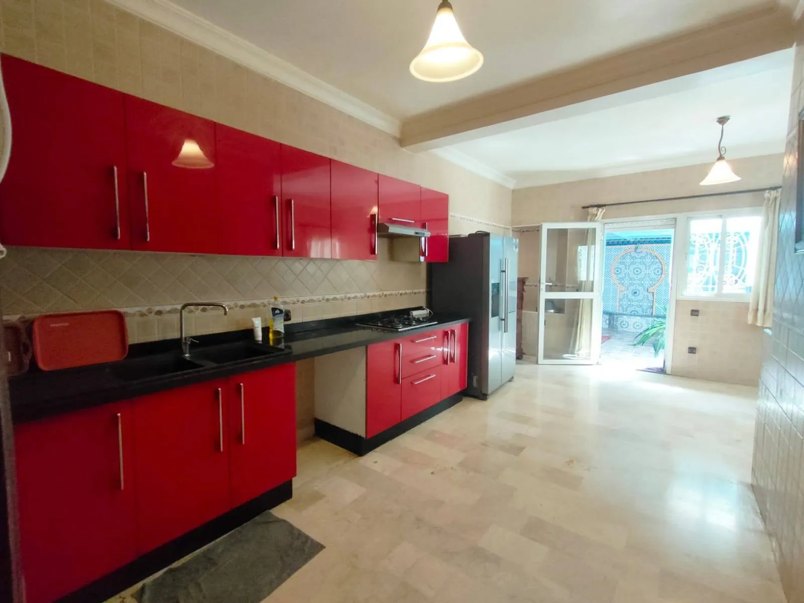 Appartement terrasse meublé 160m² Hôpitaux 11000 Dh - الدار البيضاء (3)