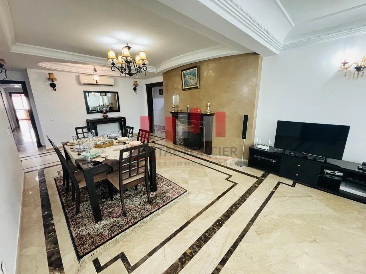 BEL EMPLACEMENT SPACIEUX - الدار البيضاء (2)