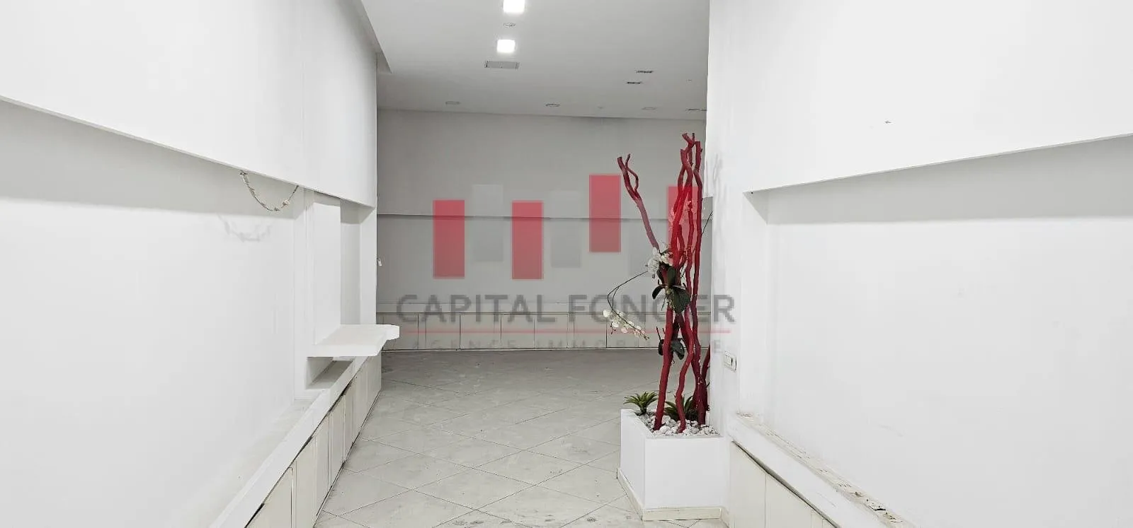 Immeuble  a usage professionnel de 1800 m2 de surfaces utiles a la location en plein quartier Abdelmoumen , Tramway mitoyen - الدار البيضاء (3)