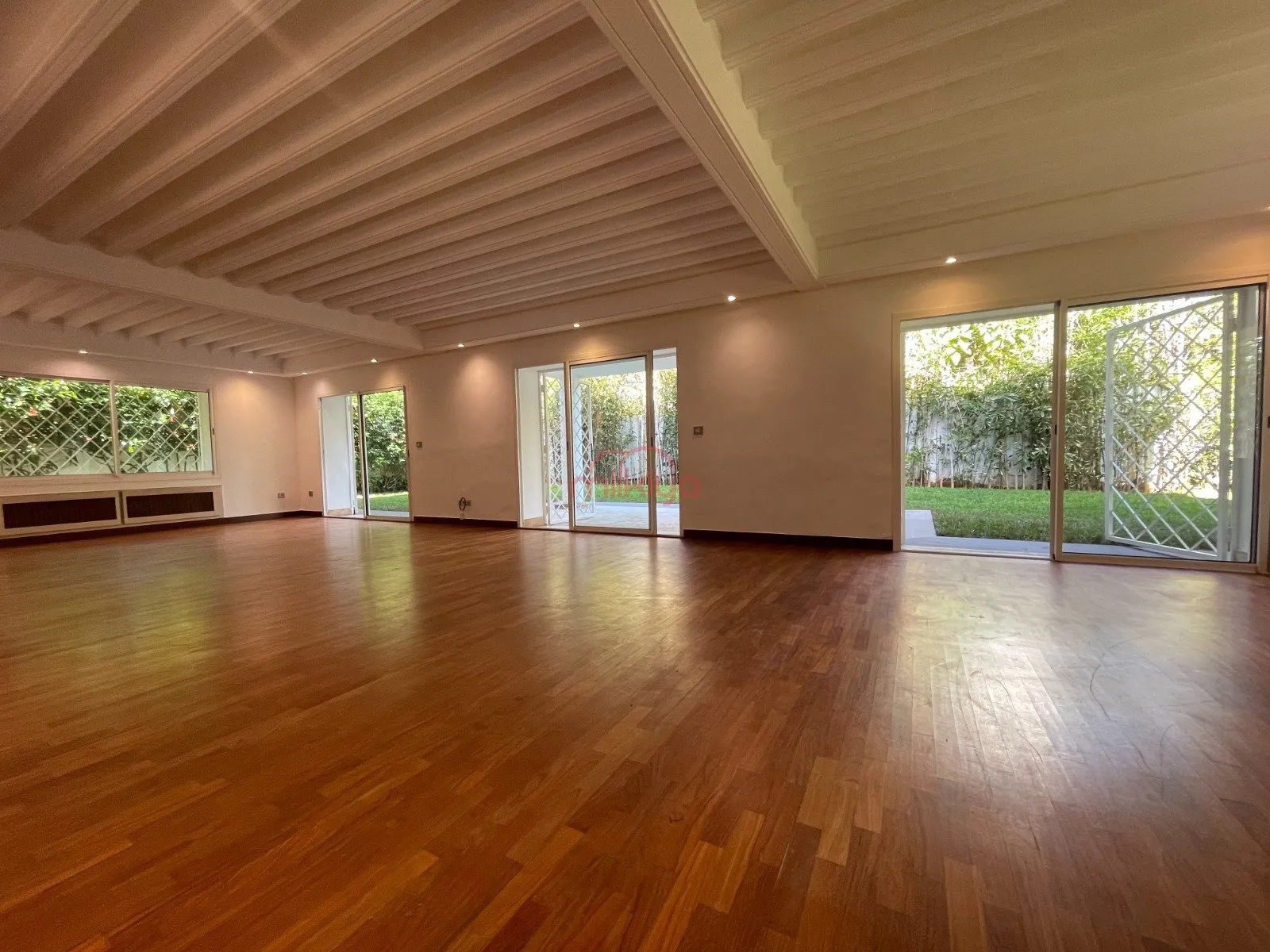 Location Villa à Casablanca - الدار البيضاء (3)