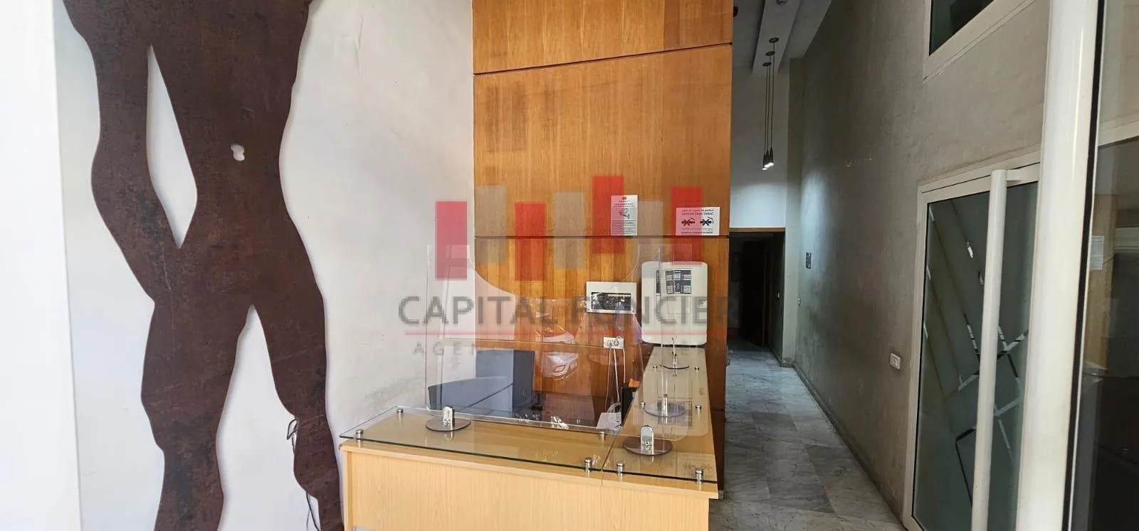 Immeuble professionnel  aménagé de 800 m2 en plein quartier Ghautier a la location - الدار البيضاء (4)