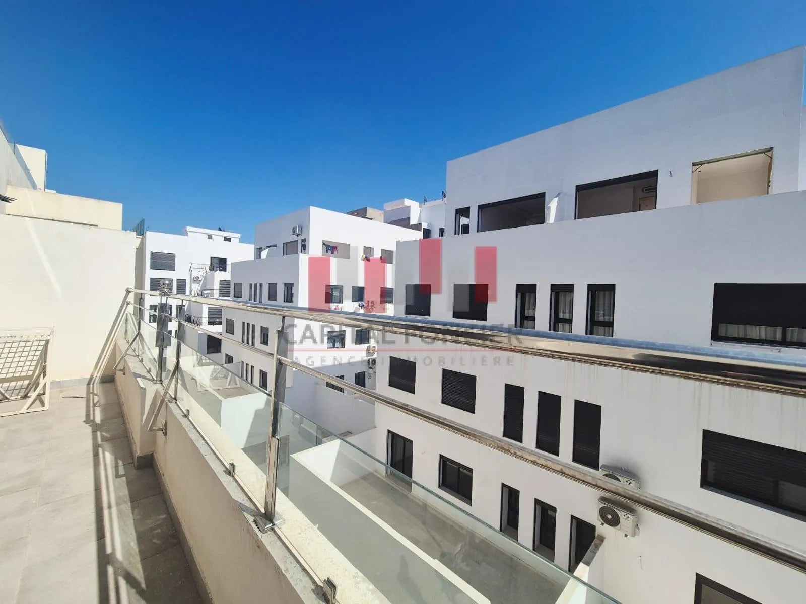 APPARTEMENT AVEC TERRASSE - الدار البيضاء (2)