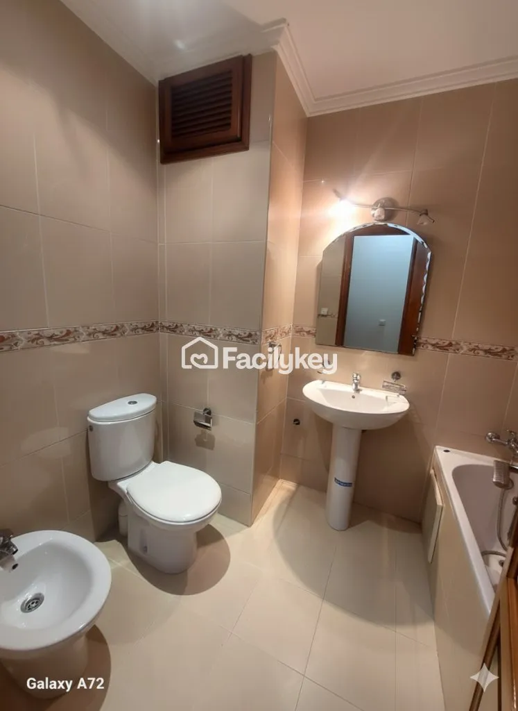 Appartement de 110 m² à Casablanca - الدار البيضاء (3)