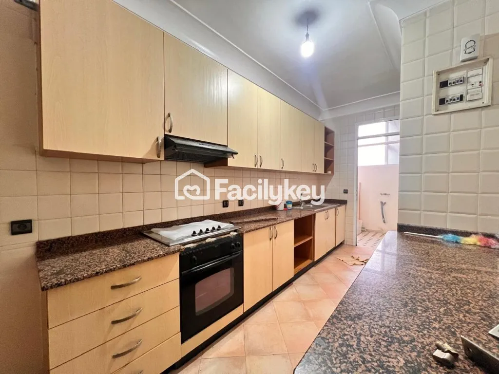 Appartement de 150 m² à Casablanca - الدار البيضاء (4)