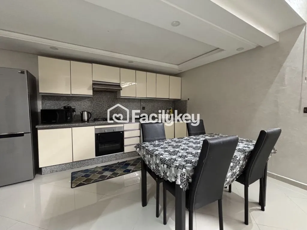 Appartement de 160 m² à Casablanca - الدار البيضاء (4)