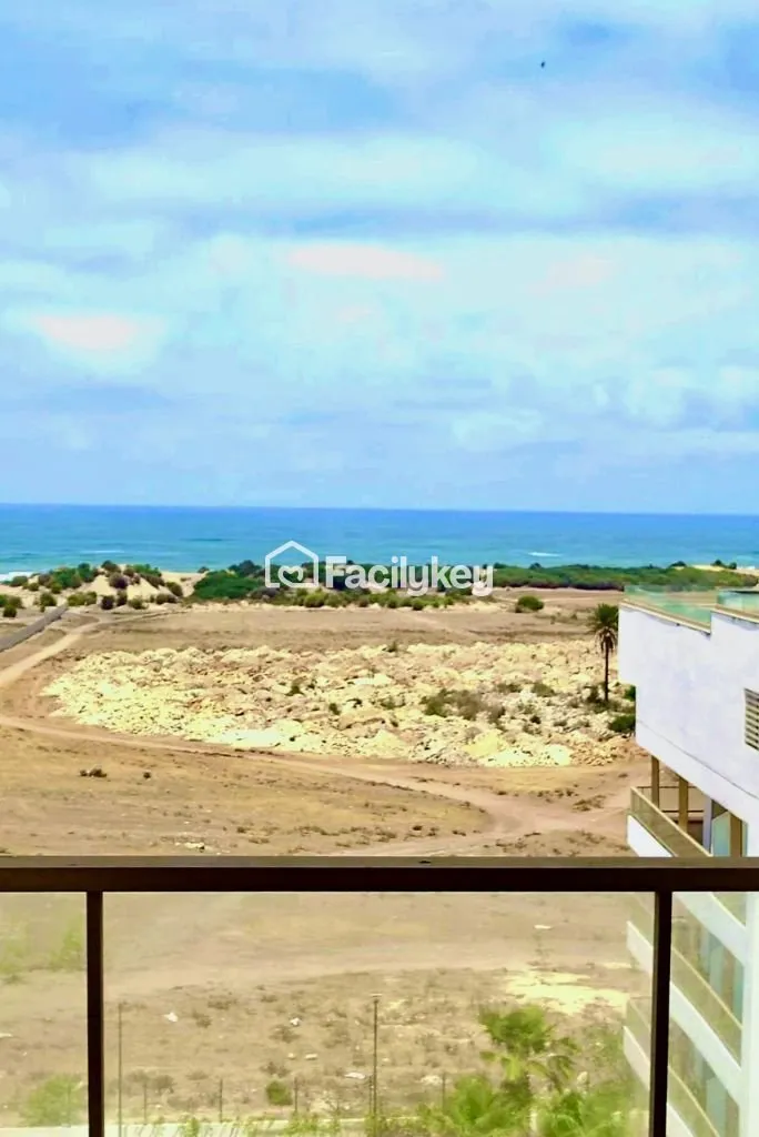 Appartement de 97 m² à Casablanca - الدار البيضاء (2)