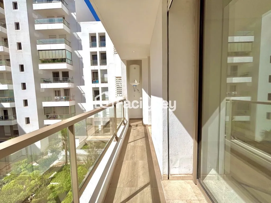 Appartement de 95 m² à Casablanca - الدار البيضاء (4)