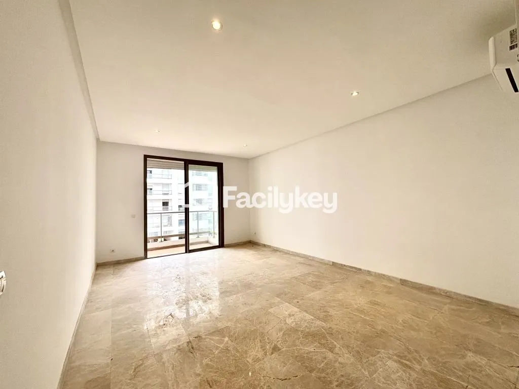 Appartement de 87 m² à Casablanca - الدار البيضاء (3)