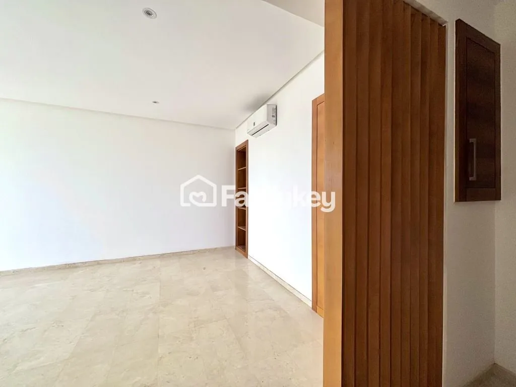 Appartement de 90 m² à Casablanca - الدار البيضاء (4)