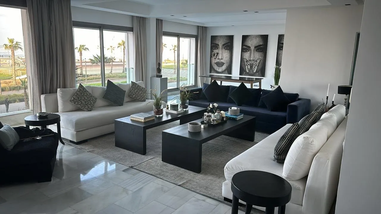 Bel appartement à louer avec vue sur mer - الدار البيضاء