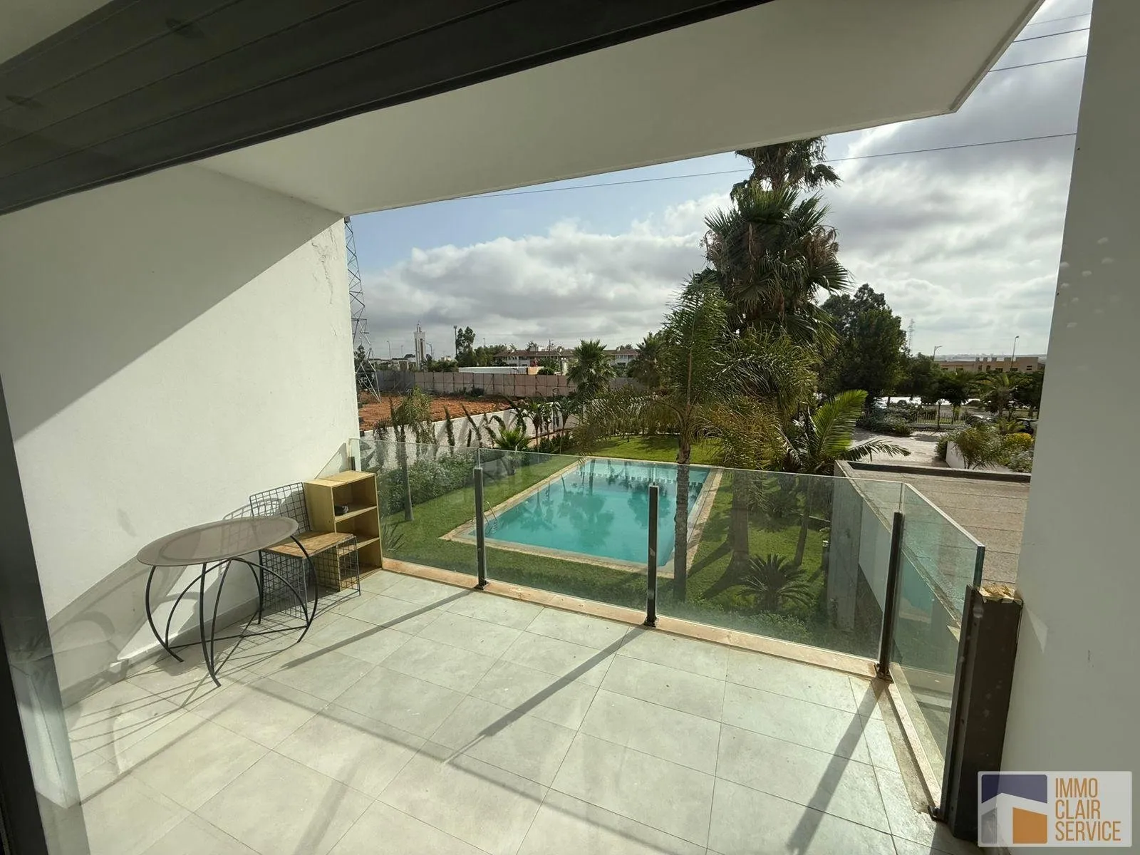 Appartement bien situé à louer en location - الرباط (2)