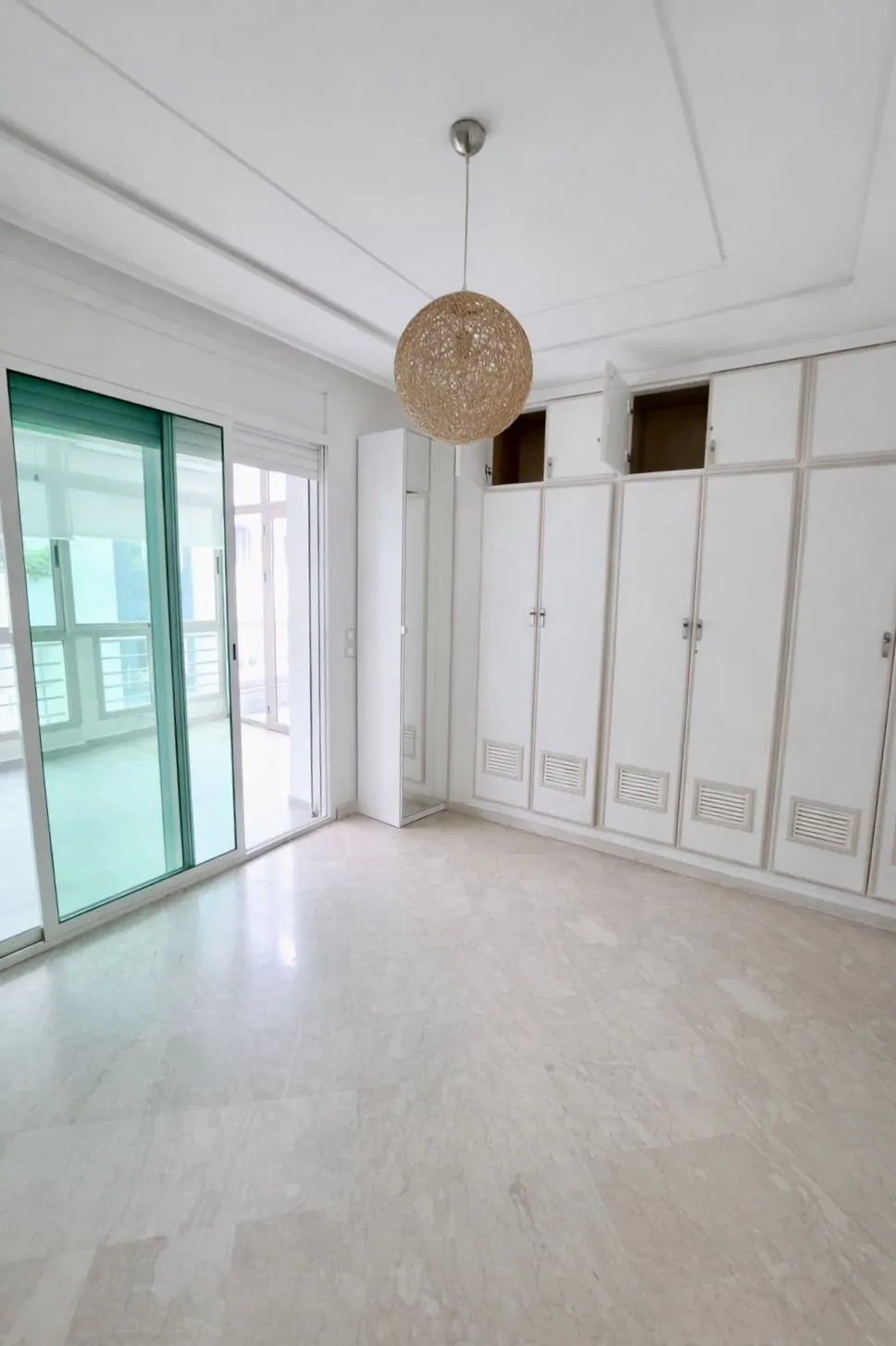 Appartement avec jolie terrasse à Gauthier - الدار البيضاء (4)