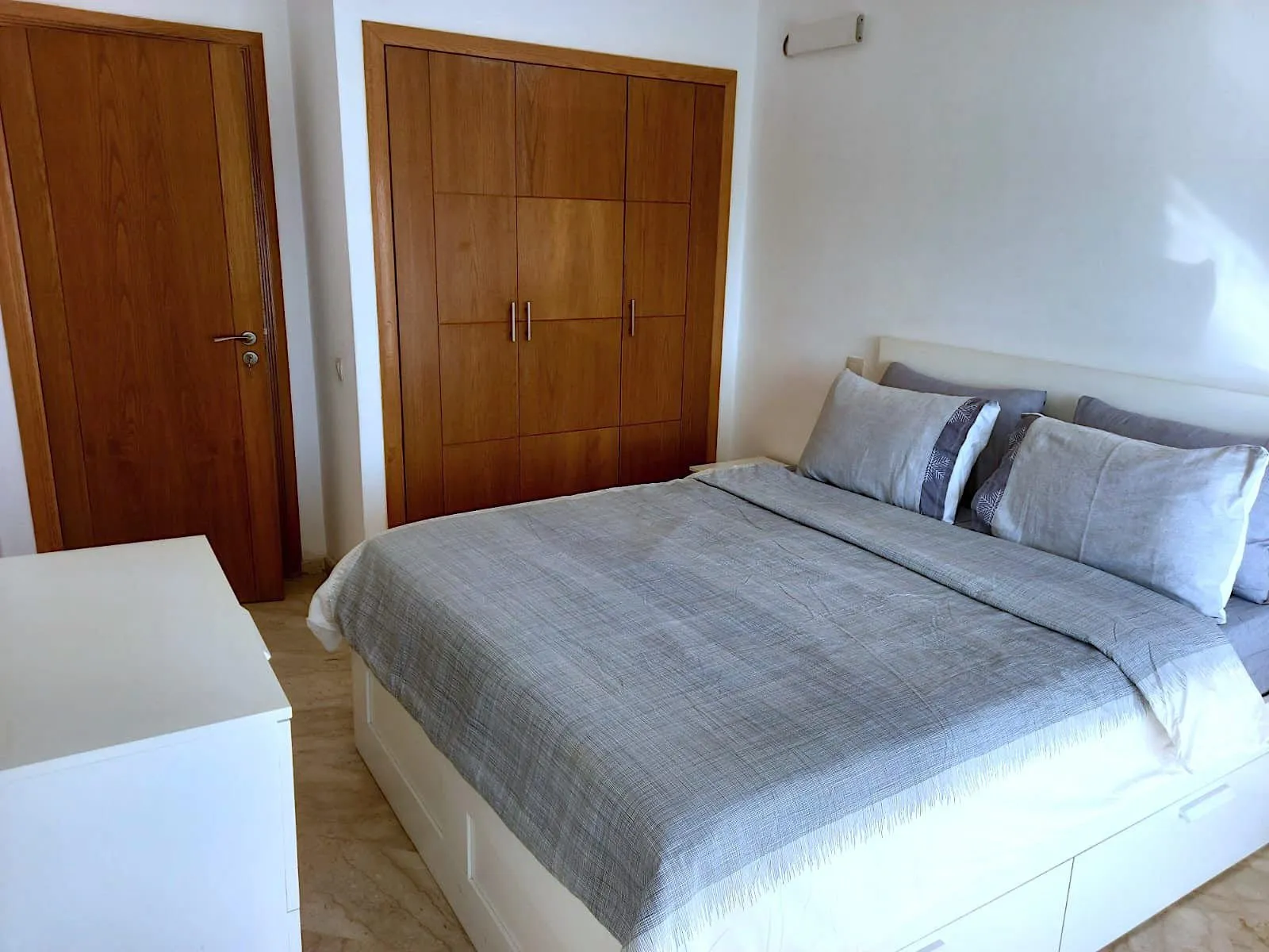 Location appartement,  Dar Bouazza, meublé 1 CH - دار بوعزة (2)
