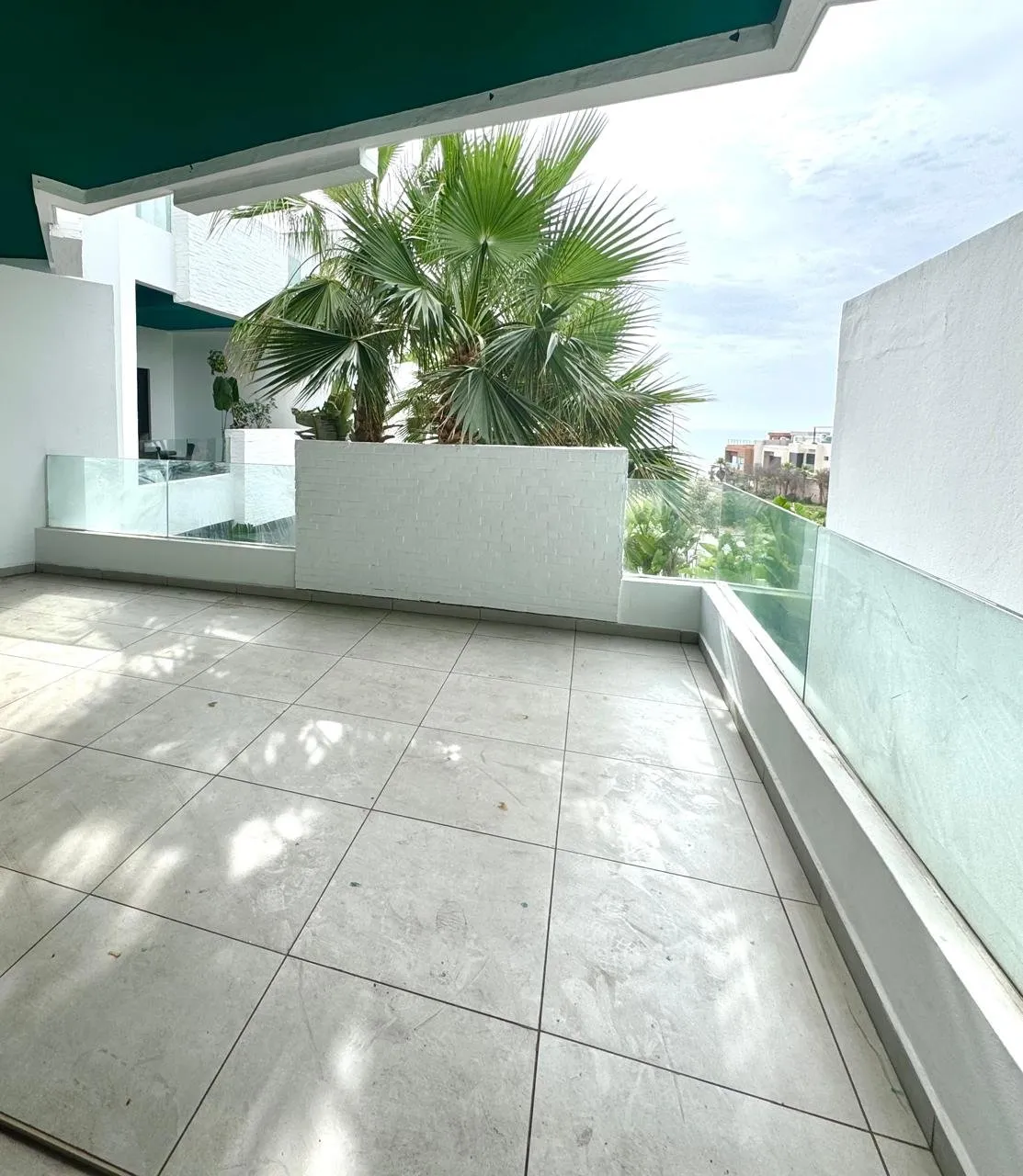 Appartement standing front de mer avec 2 terrasses - دار بوعزة