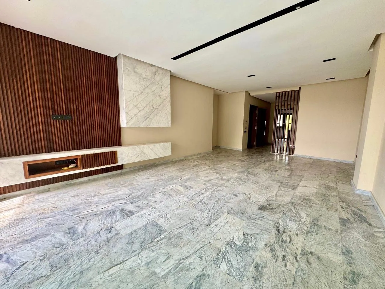 Appartement standing front de mer avec 2 terrasses - دار بوعزة (2)