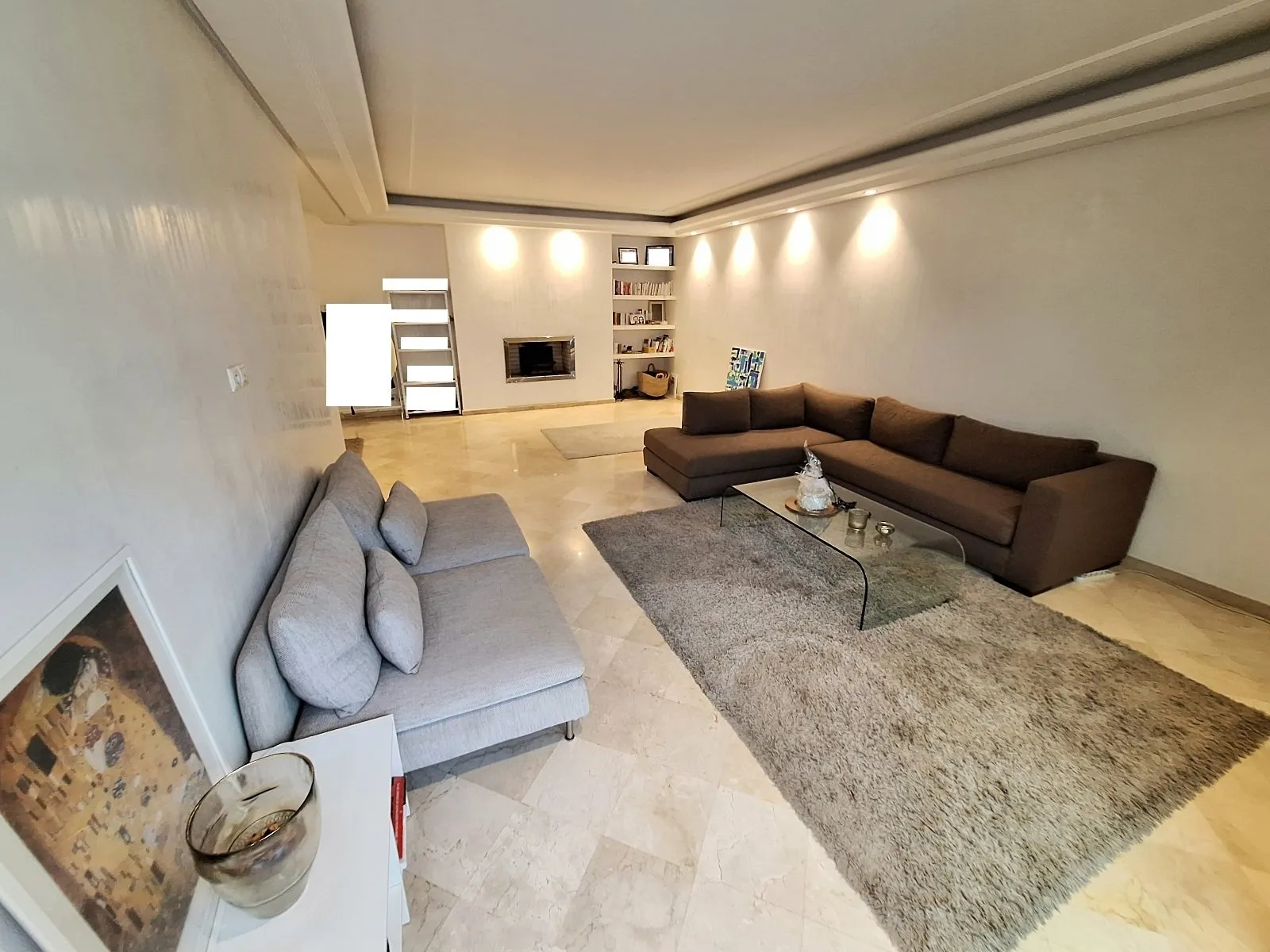 RACINE–Casablanca- APPARTEMENT MEUBLÉ À LOUER 3 CH - الدار البيضاء