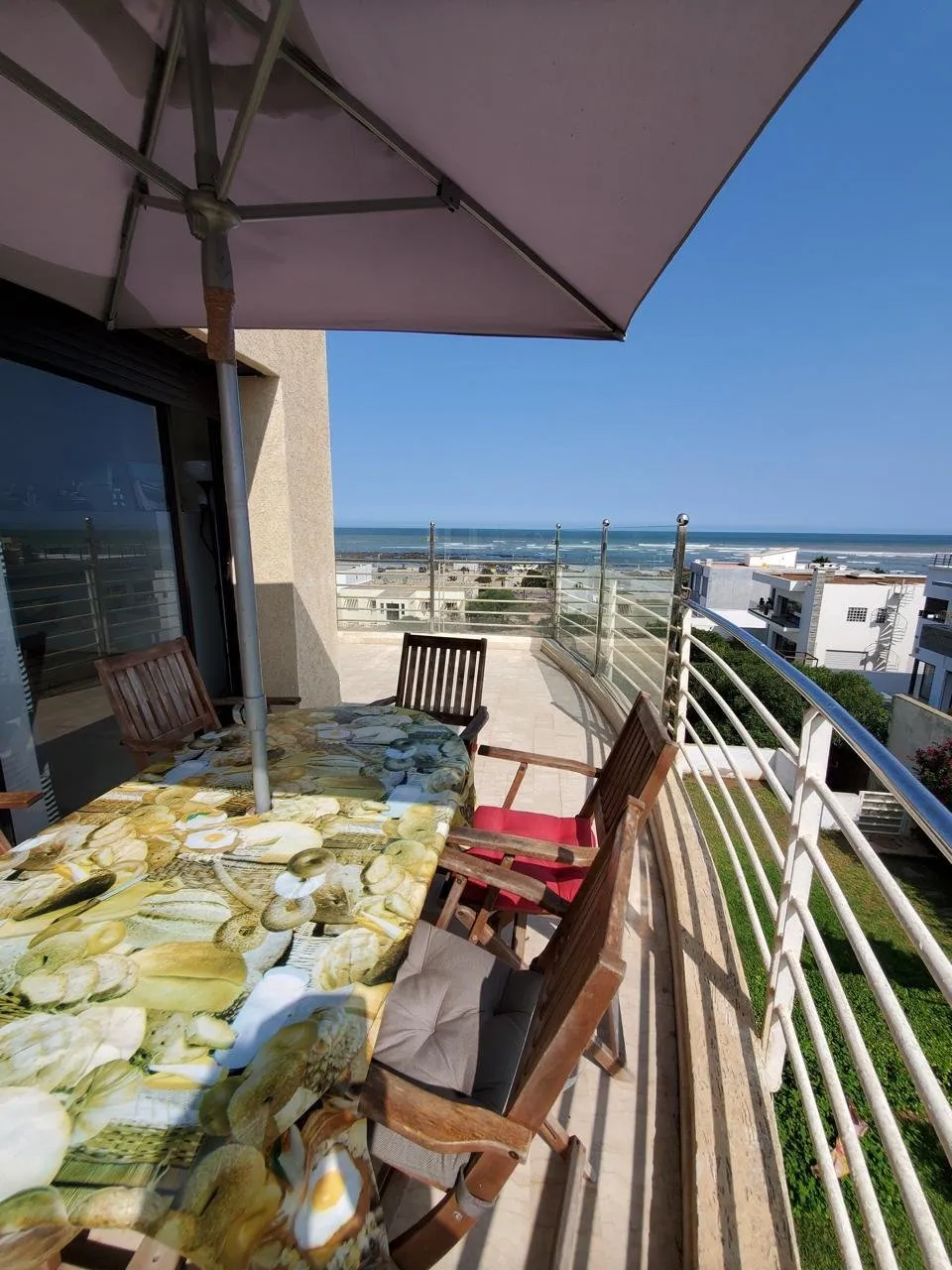 Dar Bouazza, location bel appartement meublé VUE MER 2 CH - دار بوعزة (2)