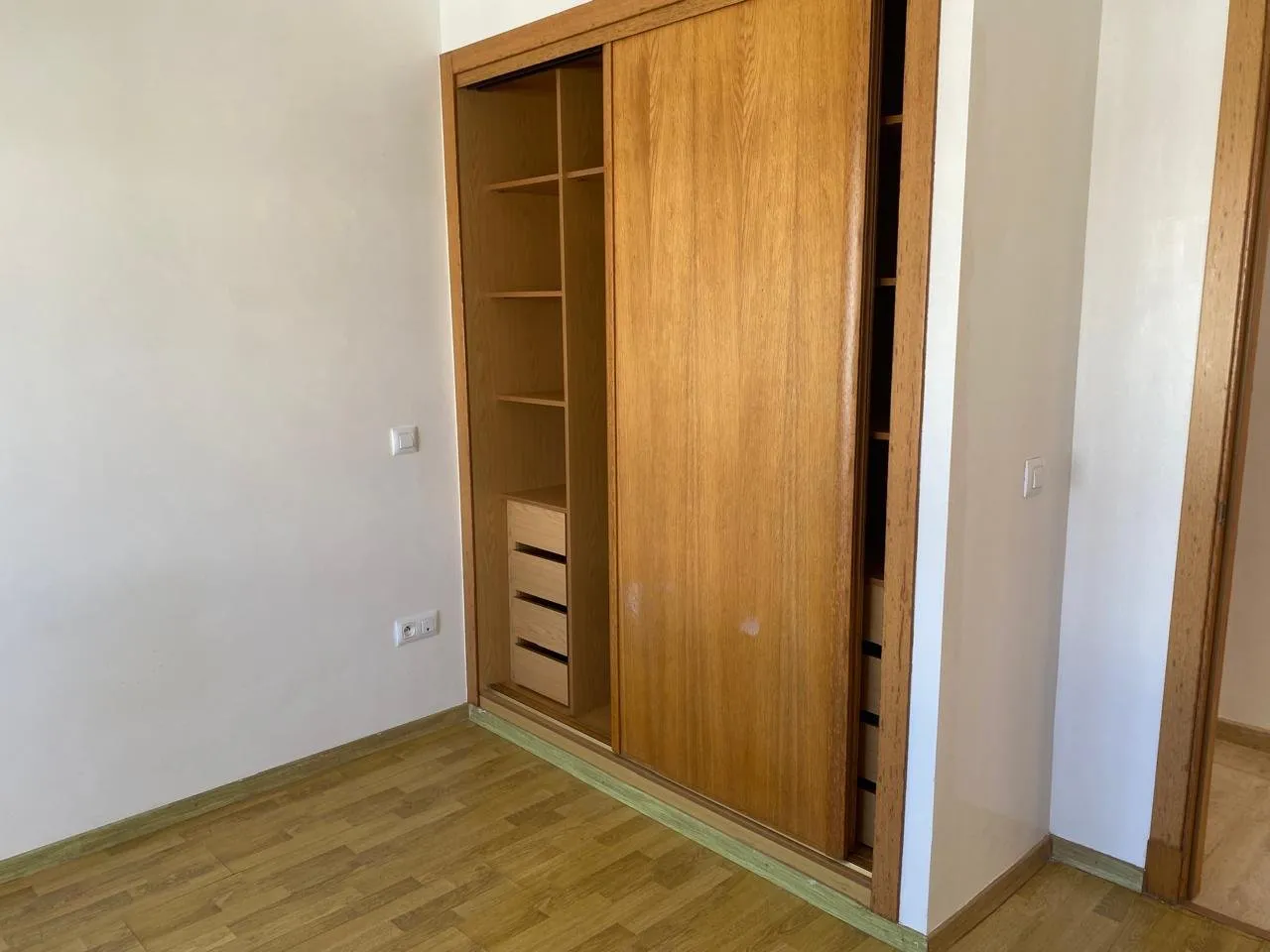 Dar bouazza, Appartement VIDE en location 2CH - دار بوعزة (4)