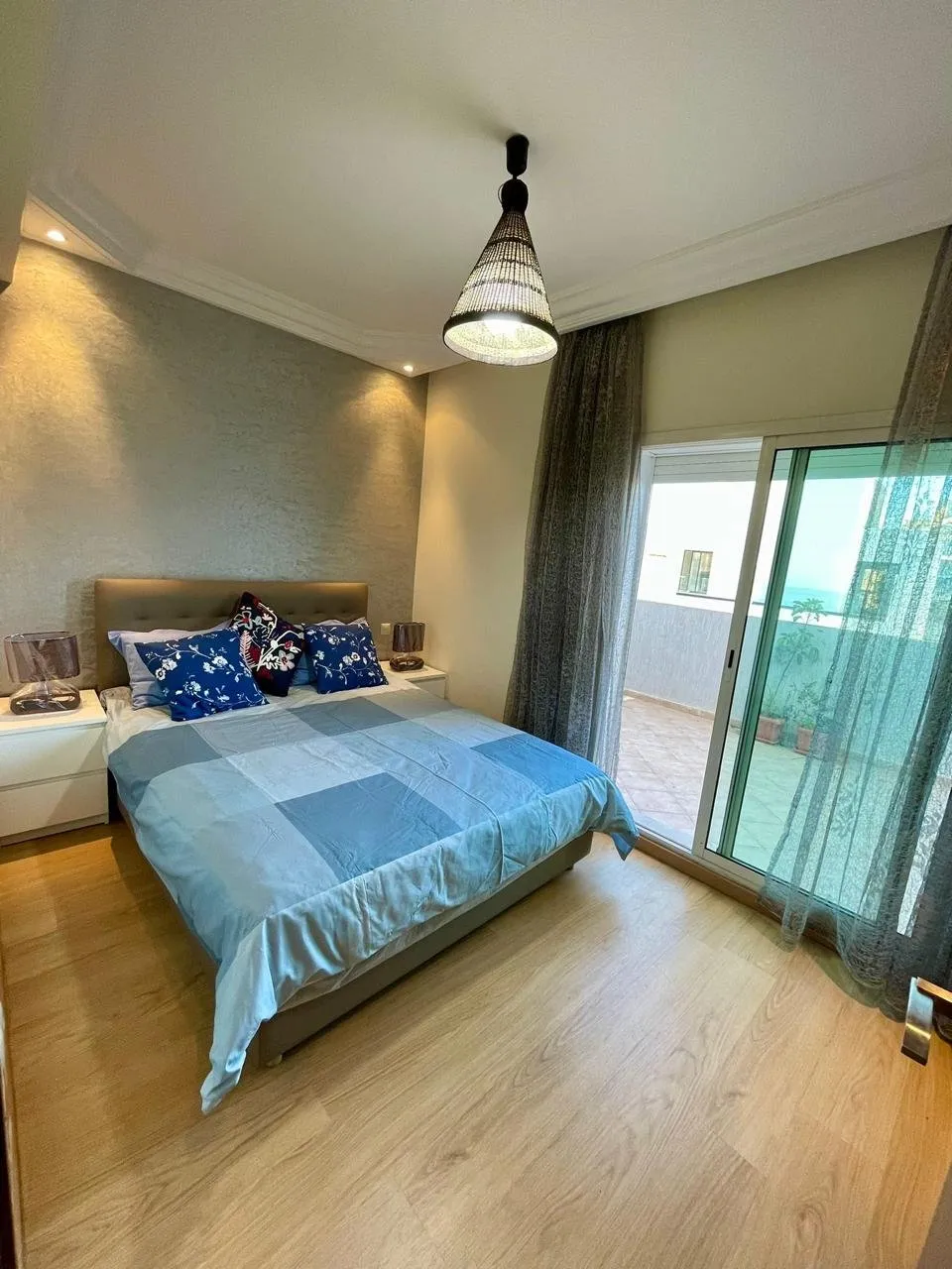 Location Appartement Meublé Gauthier TERRASSE 2CH - الدار البيضاء (4)