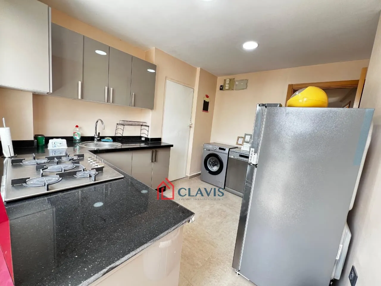 Appartement meublé aux Arenes - الدار البيضاء (4)