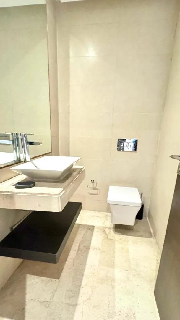 Appartement de standing avec terrasse en hauteur - الدار البيضاء (4)
