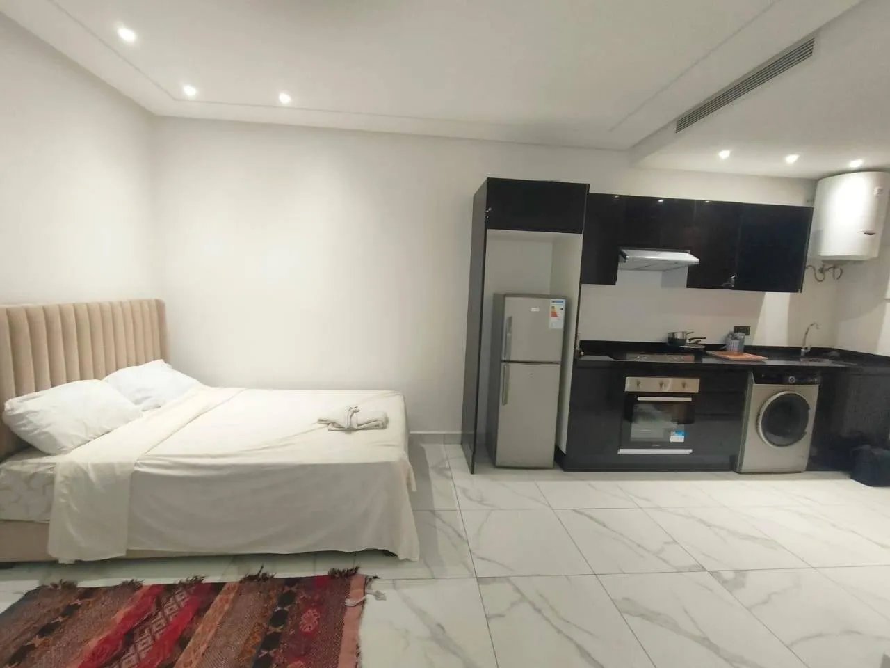 Studio meublé Beauséjour 5700 Dh - الدار البيضاء (4)
