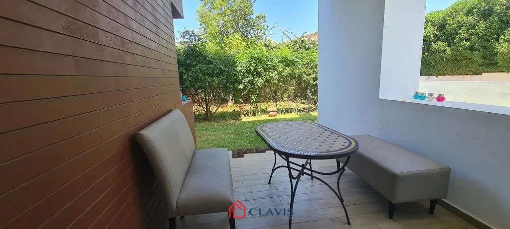 Appartement  avec terrasse et jardin ville verte - بوسكورة