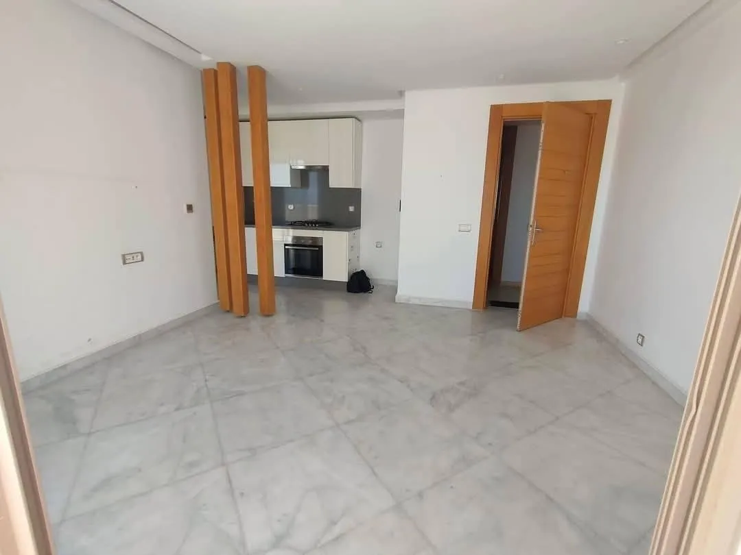 Studio terrasse vide 54m² Bourgogne 6300 Dh - الدار البيضاء (4)
