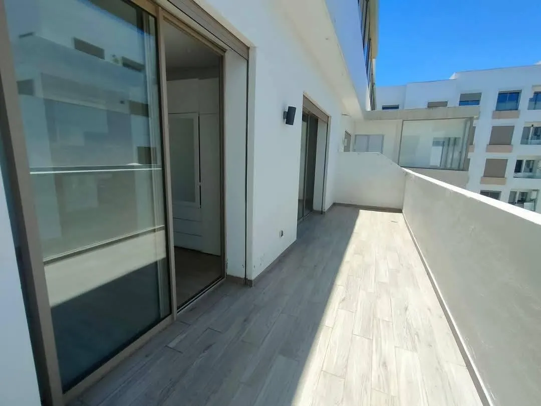 Studio terrasse vide 54m² Bourgogne 6300 Dh - الدار البيضاء