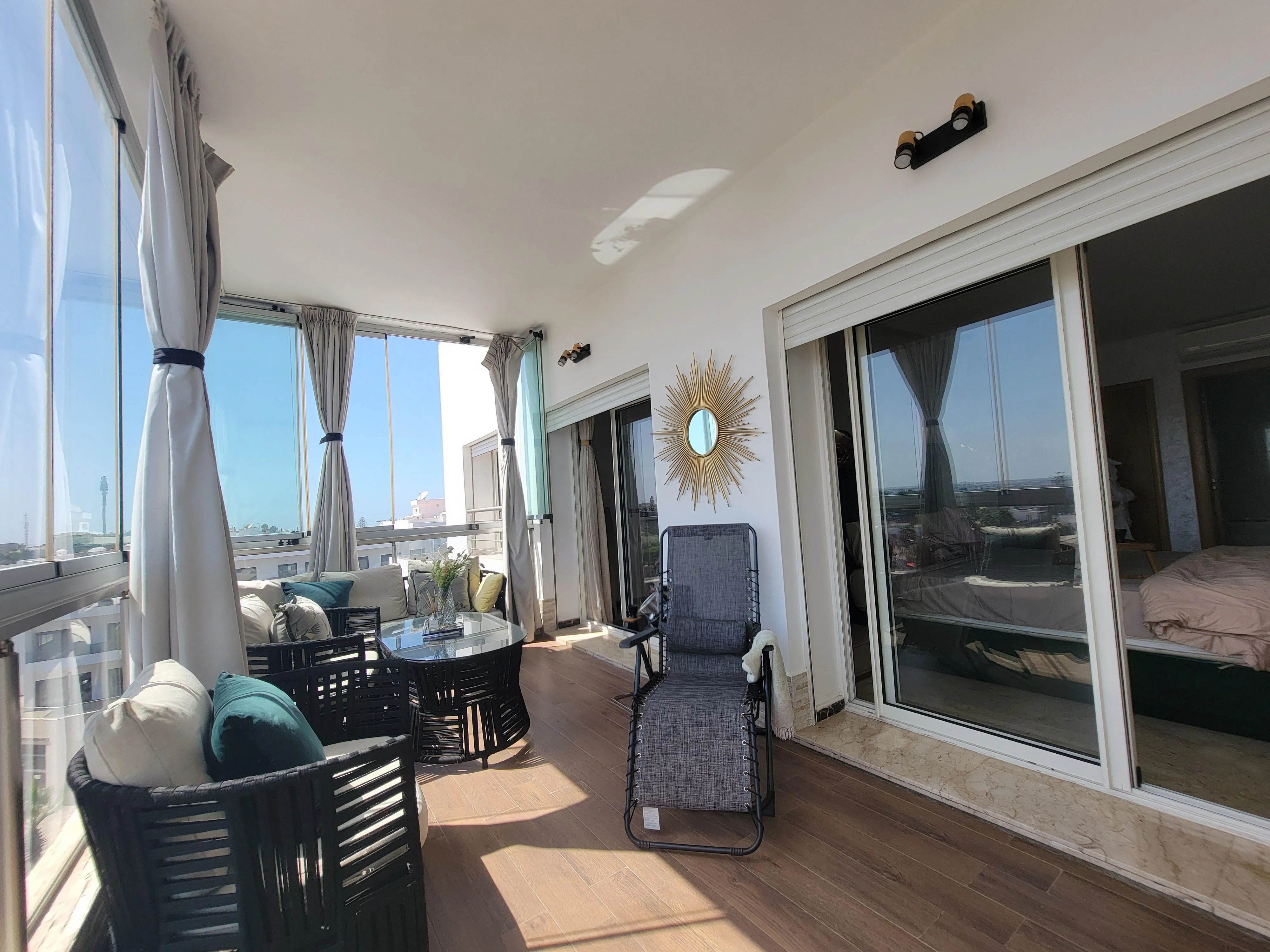 Appartement meublé avec vue mer imprenable à Dar Bouazza - الدار البيضاء (2)