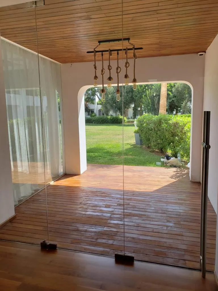 Villa de luxe meublée 3 chambres en résidence sécurisée front de mer - الدار البيضاء (4)