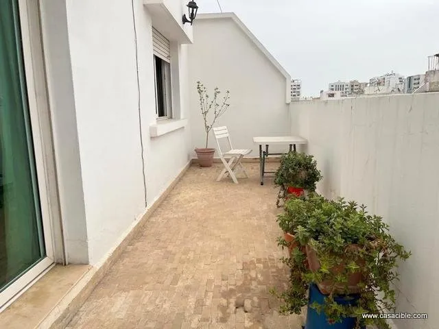 Secteur lyautey: studio meublé avec terrasse. - الدار البيضاء