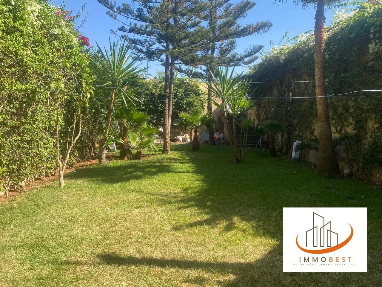 Lots Moutawakil, location d’une villa indépendante meublée 4 CH - الدار البيضاء