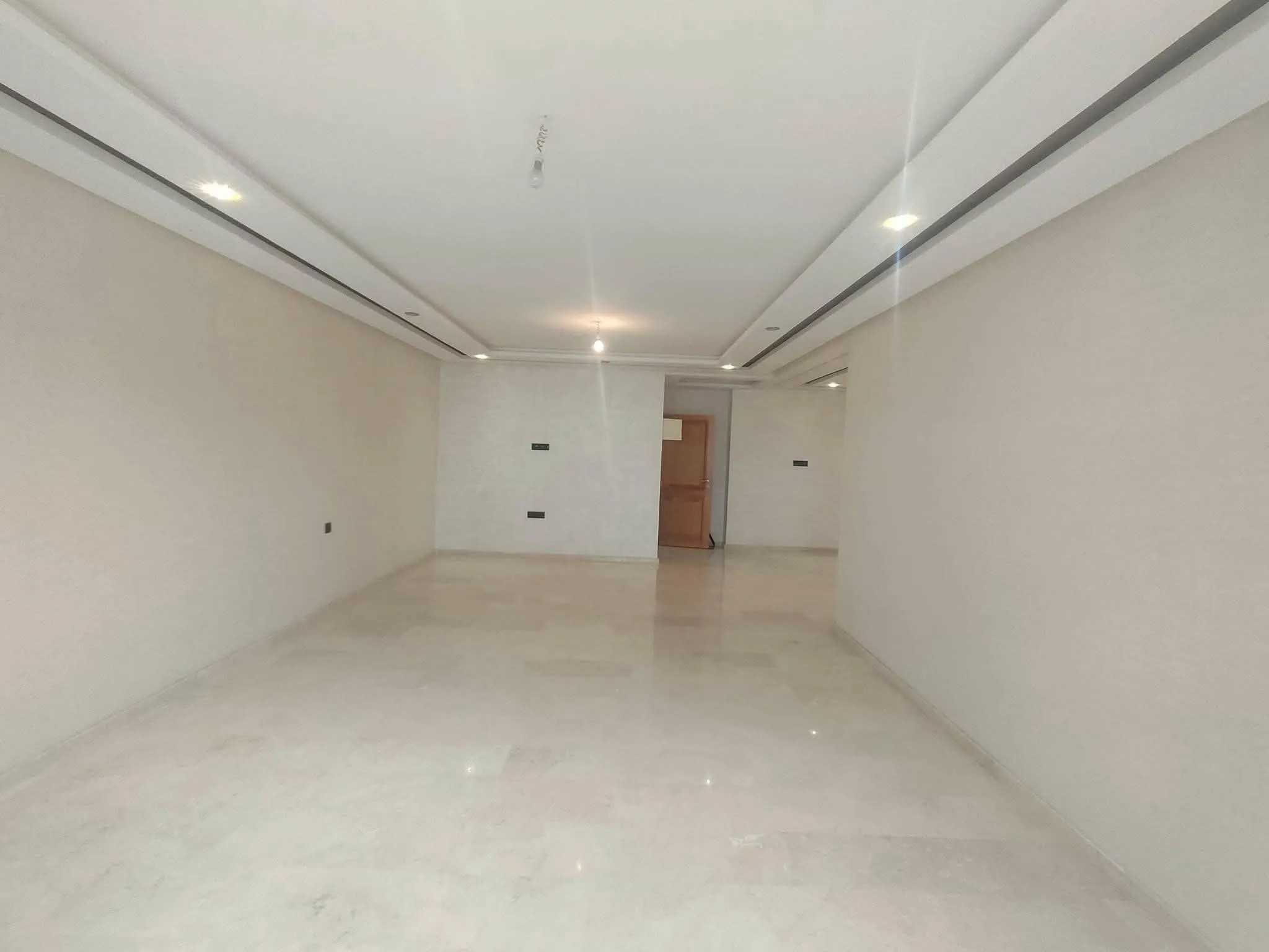 Appartement neuf vide 3Ch 120m² Oasis - الدار البيضاء (2)