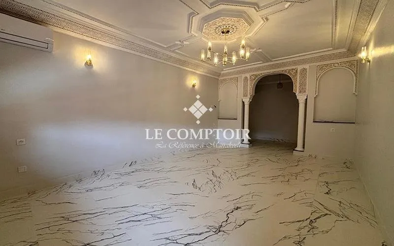 APPARTEMENT ENTIÈREMENT RÉNOVÉ A LOUER - مراكش