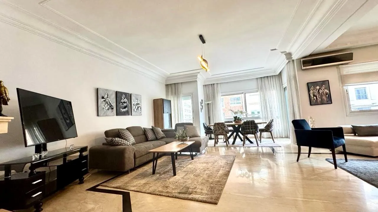 Appartement meublé de standing au triangle d’or - الدار البيضاء (2)