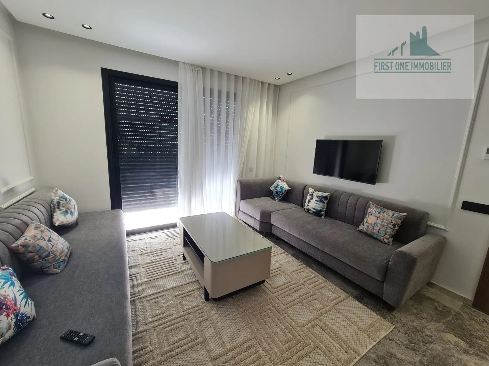 Joli studio neuf meublé Oasis - الدار البيضاء