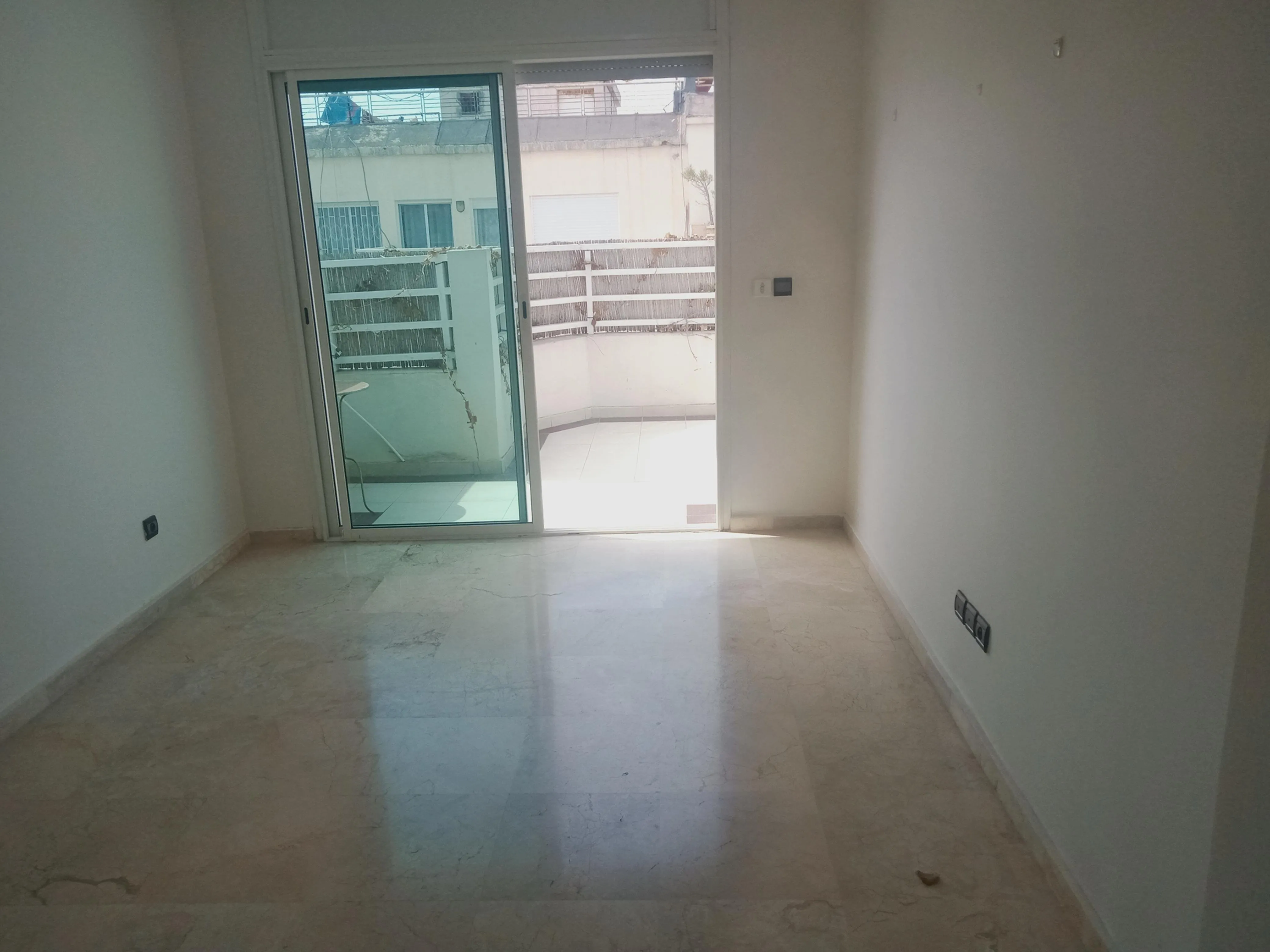 Bel appartement 2 chambres à louer Hassan - الرباط (2)