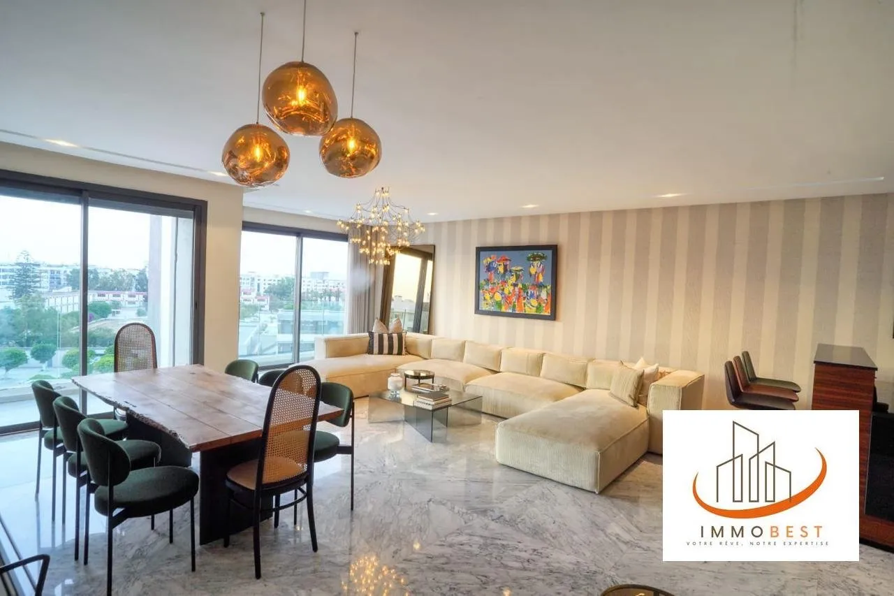 À louer – Appartement haut standing meublé à Racine 3 CH - الدار البيضاء