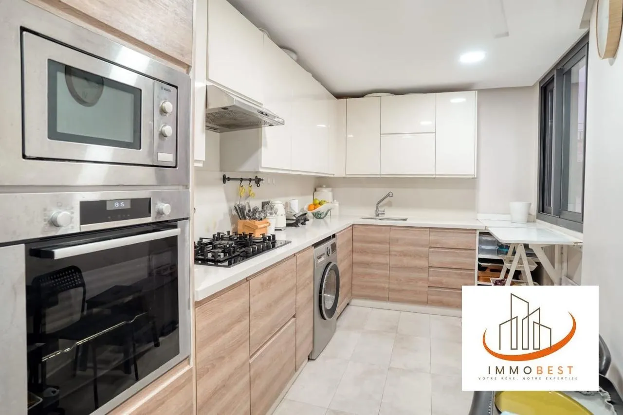 À louer – Appartement haut standing meublé à Racine 3 CH - الدار البيضاء (4)