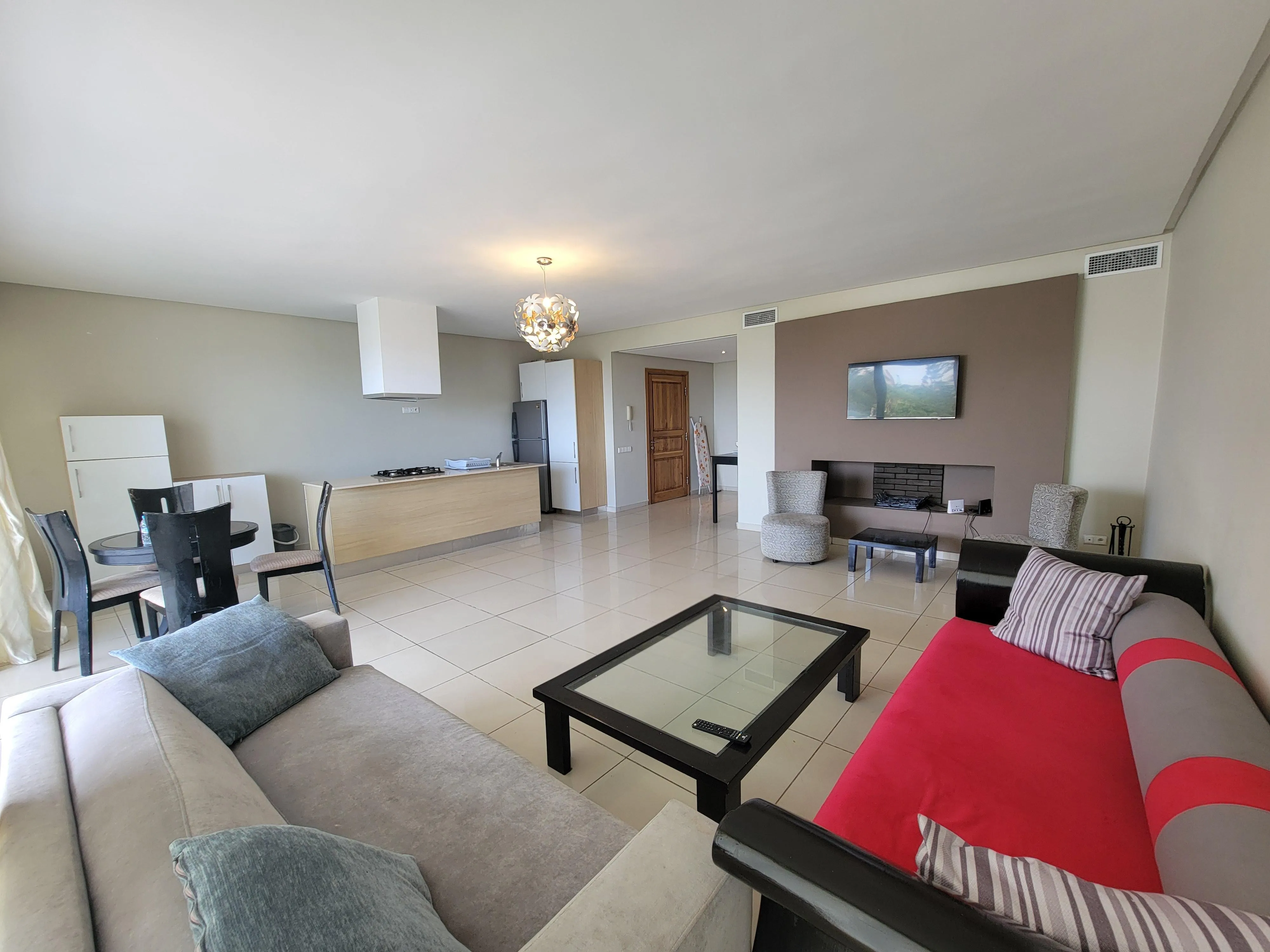 Élégant Appartement Meublé avec Vue Mer à Dar Bouazza – Résidence Sécurisée avec Piscines et Salle de Sport - الدار البيضاء (3)