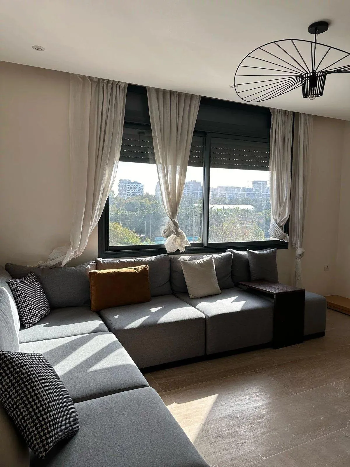 Appartement Moderne et Meublé à Beauséjour - الدار البيضاء (2)