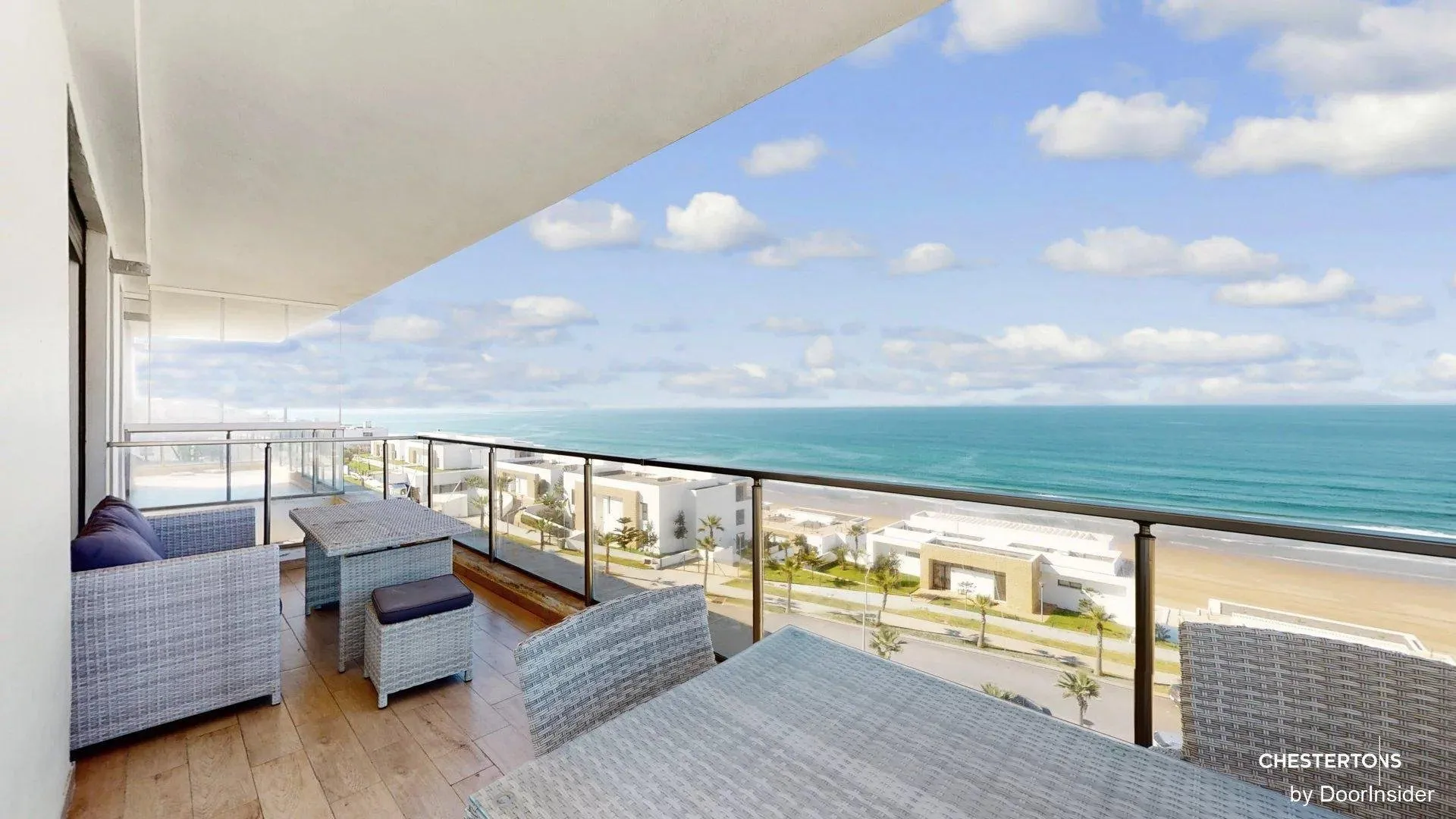 Appartement à la à Plage des nations - bouknadel