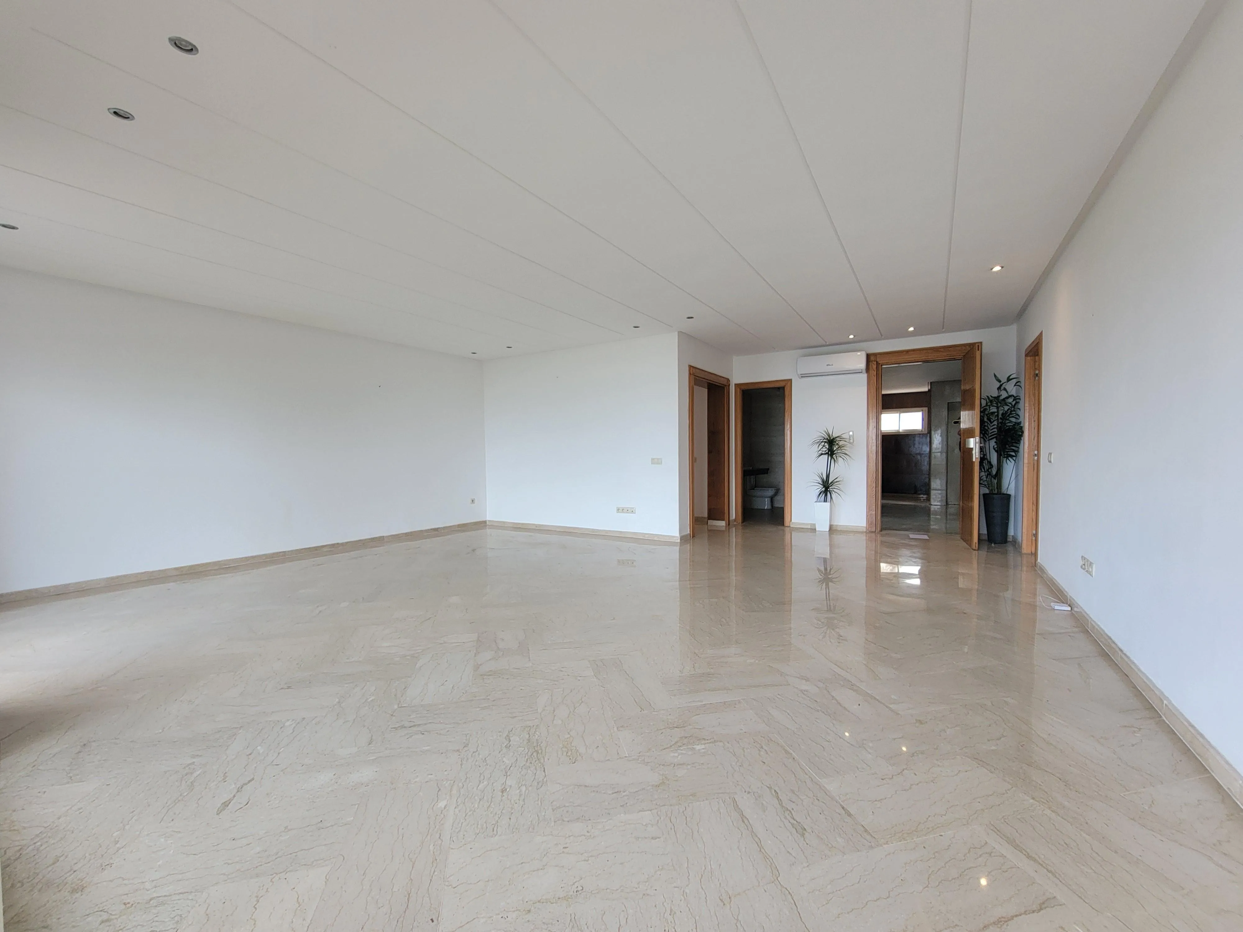 DAR BOUAZZA - Appartement haut standing 3 chambres en rez de jardin - الدار البيضاء (2)