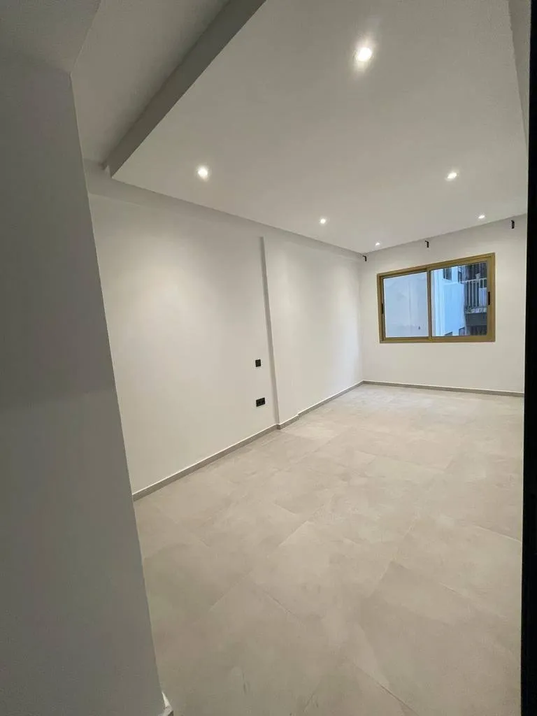 Appartement neuf vide 150m² Gauthier 11500 Dh - الدار البيضاء