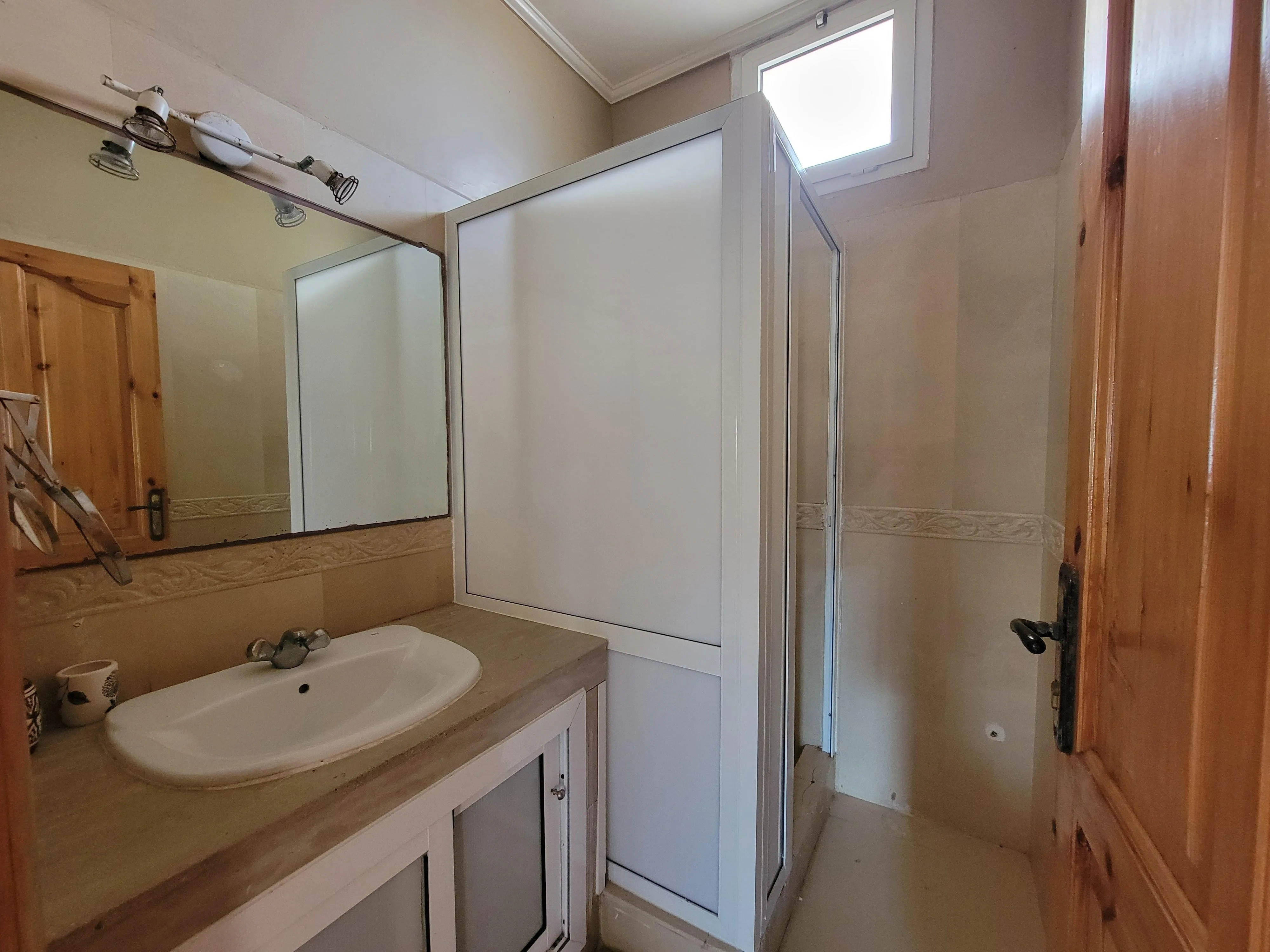 Spacieuse maison 4 chambres en 2ème ligne front de mer - الدار البيضاء (4)