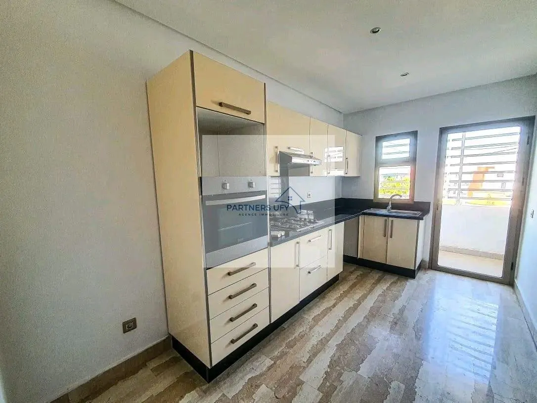 Appartement sans vis à vis á louer FERME BRETONE - الدار البيضاء (2)